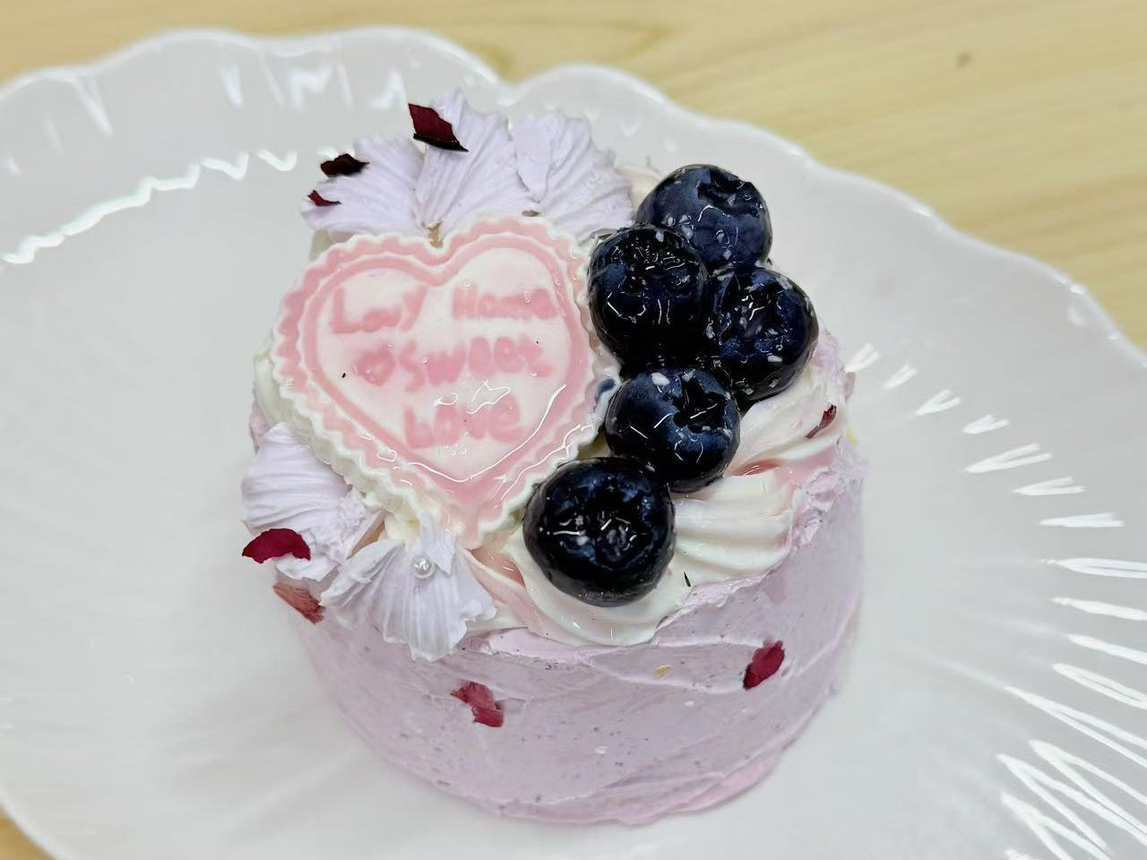 Blueberry Dried-Flower Cake